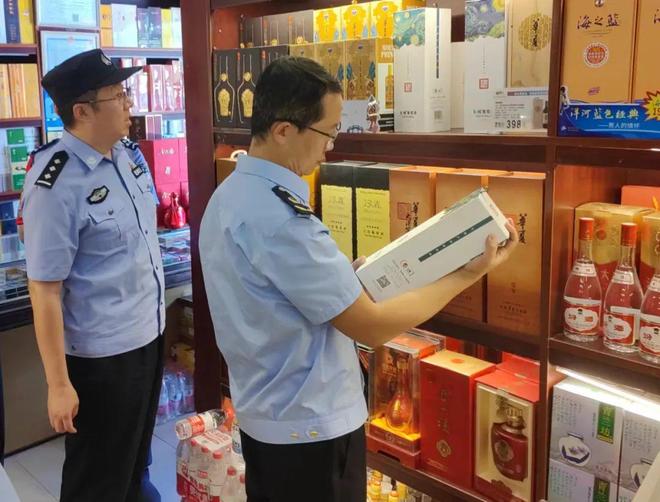嚴肅查處！包頭沒收假酒3660瓶，酒類經營敲響警鐘